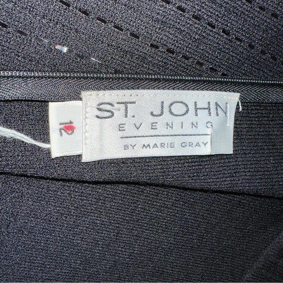 St John - sleeveless sequin black sweater Dress with mock turtleneck, size:12 - Picture 3 of 14